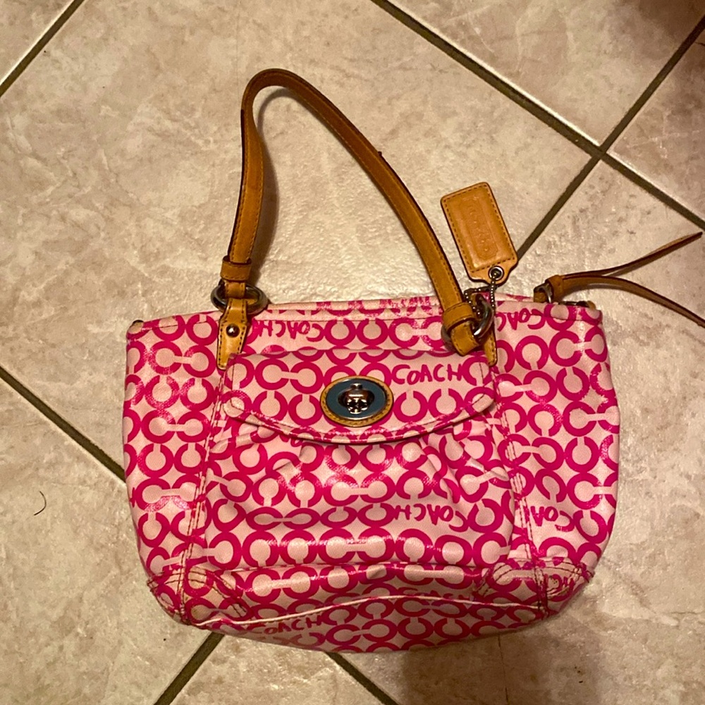 Coach purse about 25 years old but it is in great condition!